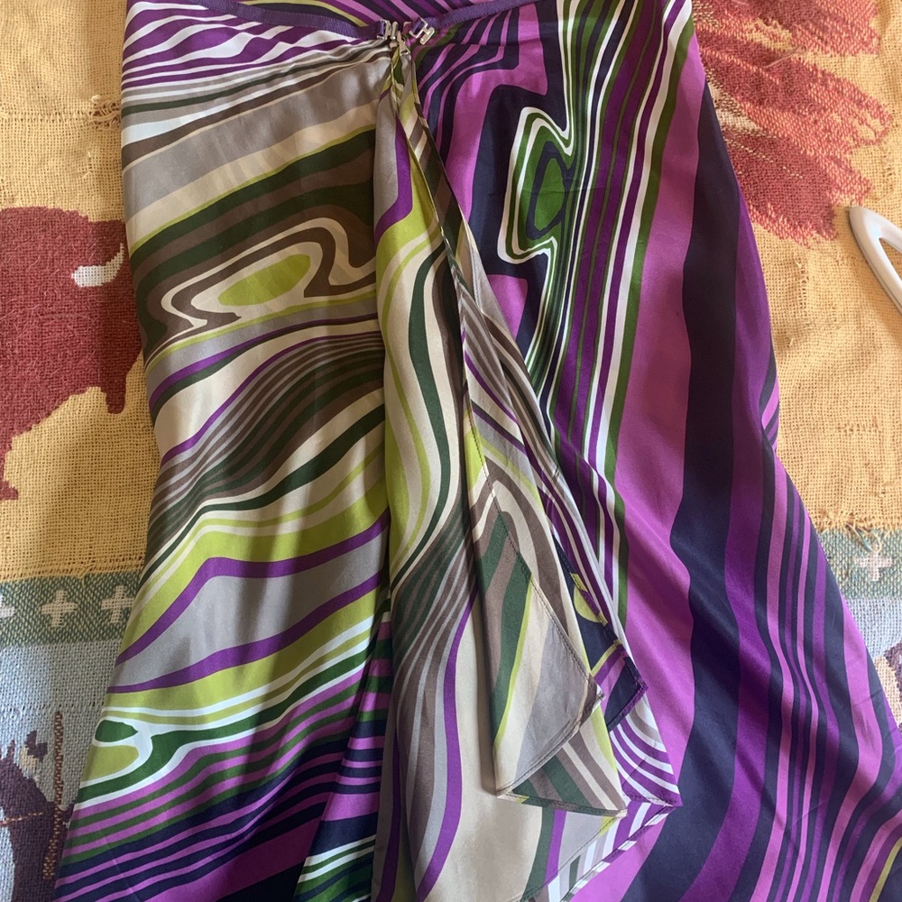 Hugo Boss Purple and Green Swirl Print Midi Skirt - Picture 1 of 3